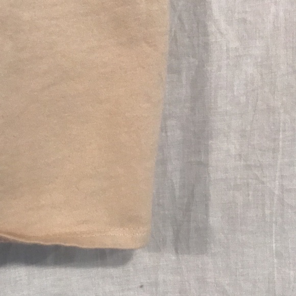 NWOT!! NYTT Tan Mock Neck Cap Sleeve Cut Out Top S - Picture 9 of 15